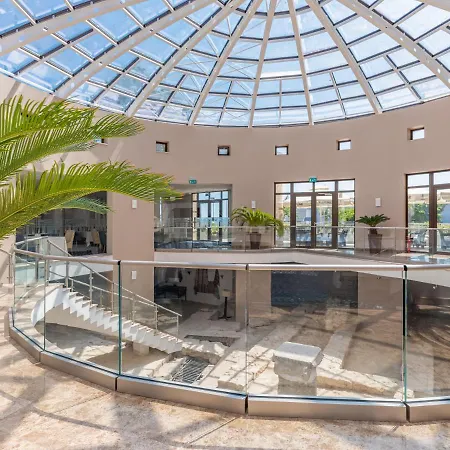 New Belvedere Hotell