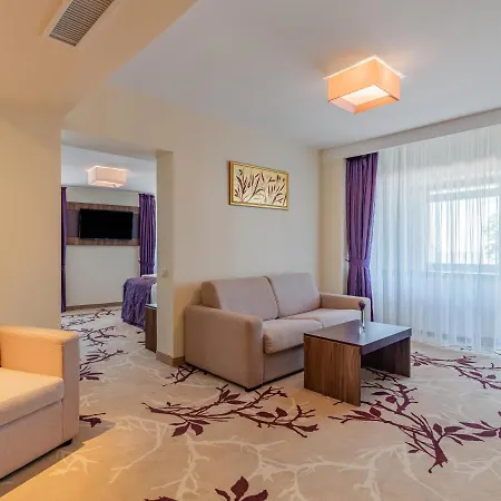 Отель New Belvedere 5*