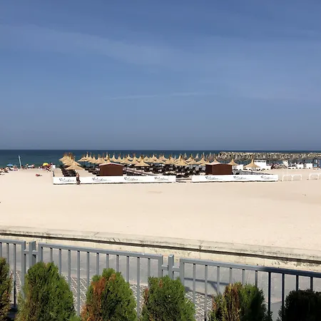 Отель New Belvedere