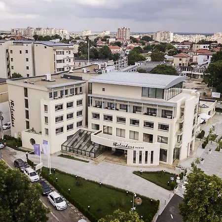 Отель New Belvedere 5*