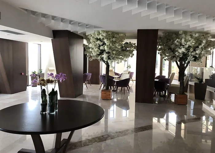 New Belvedere Hotell 5*