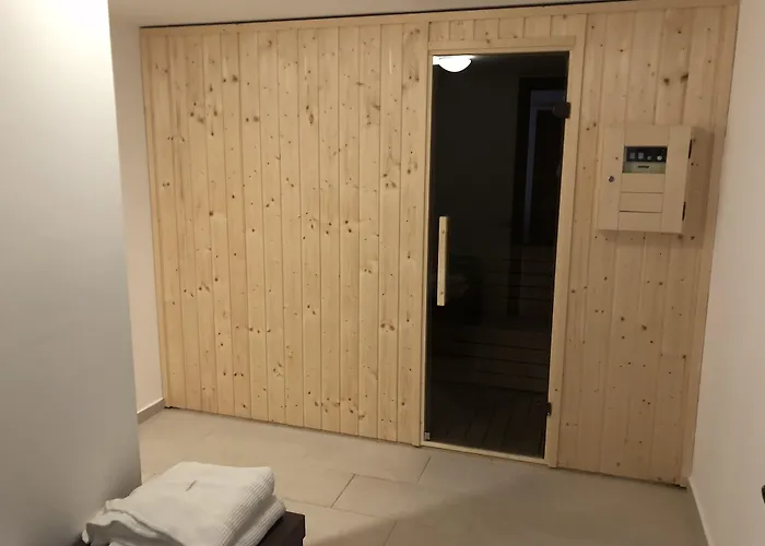 New Belvedere Hotell 5*