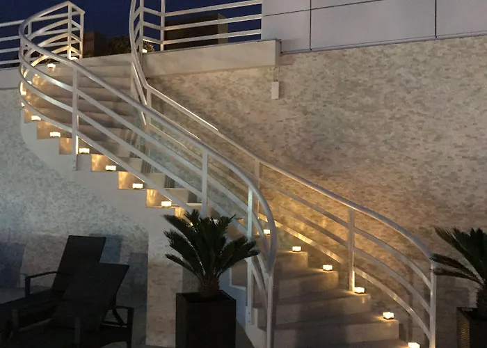 New Belvedere Hotell