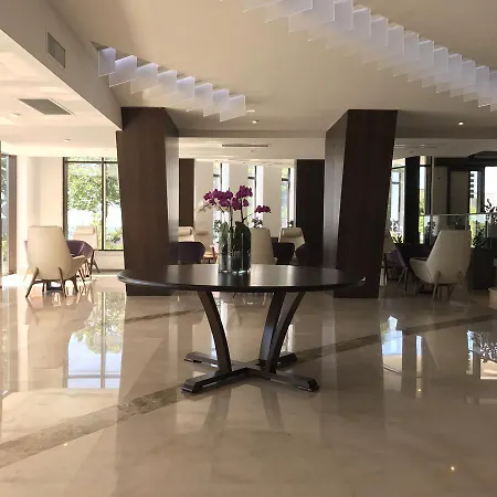 New Belvedere Hotel 5*